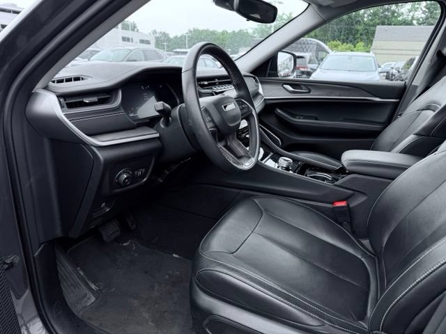 Used 2022 Jeep Grand Cherokee Limited AWD/4WD image 22