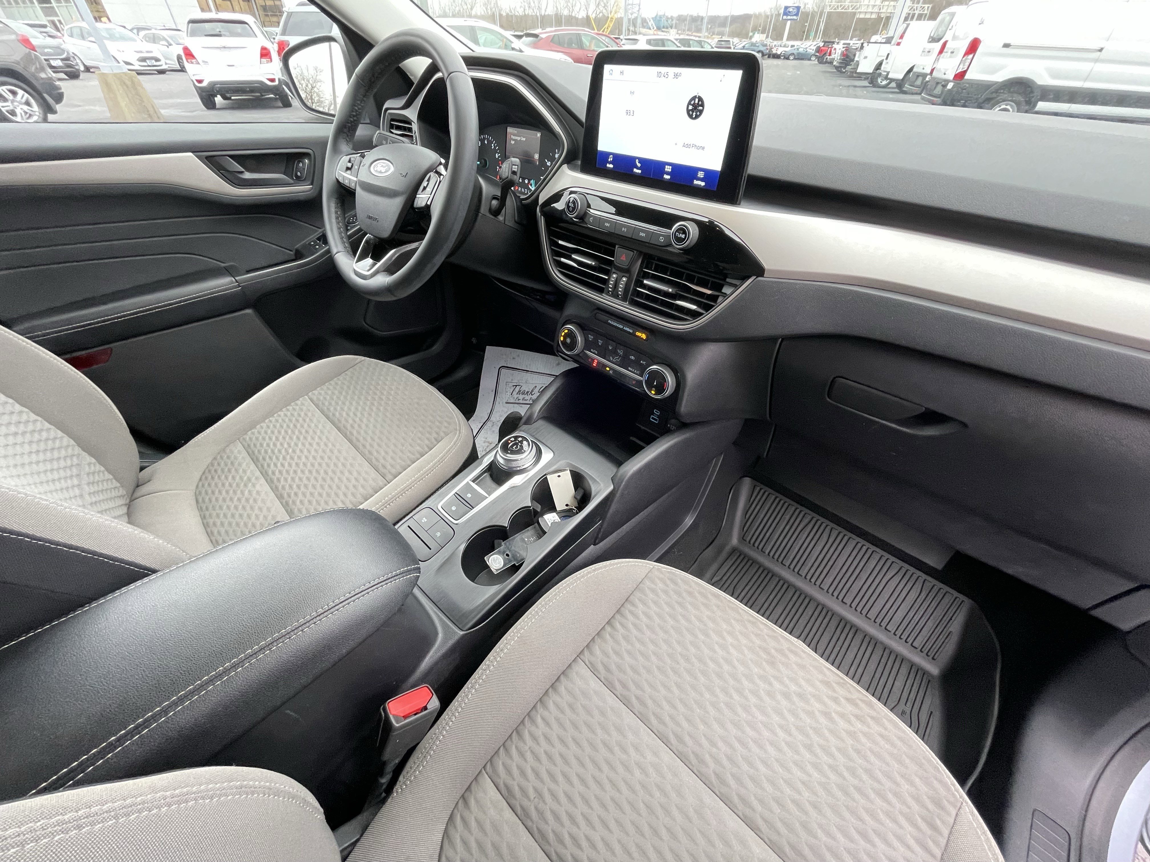 Used 2022 Ford Escape SE w/ Cold Weather Package image 34