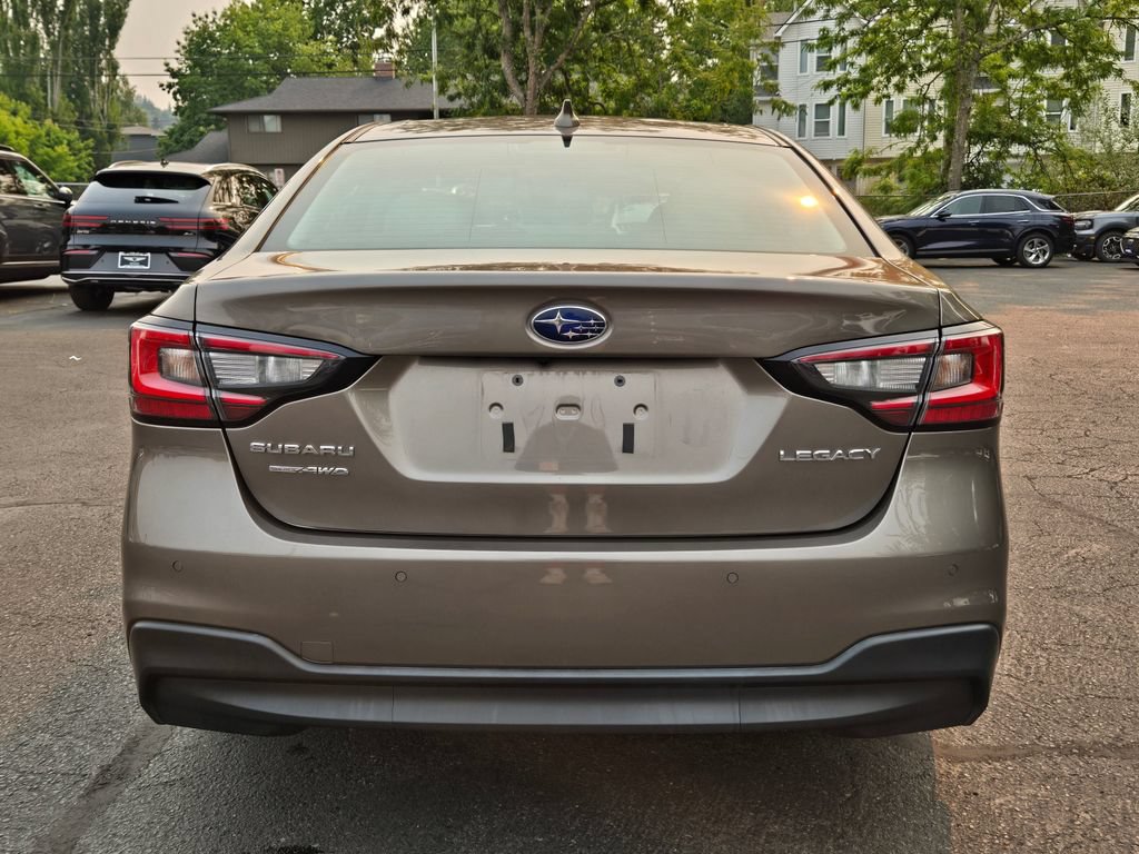 Used 2022 Subaru Legacy Limited AWD/4WD image 4