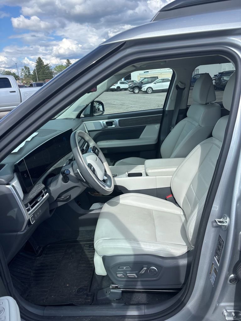 Used 2024 Hyundai Santa Fe Calligraphy AWD/4WD image 10