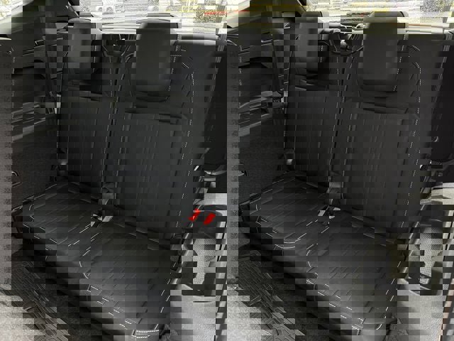 Used 2023 Volkswagen Tiguan SE R-Line image 29