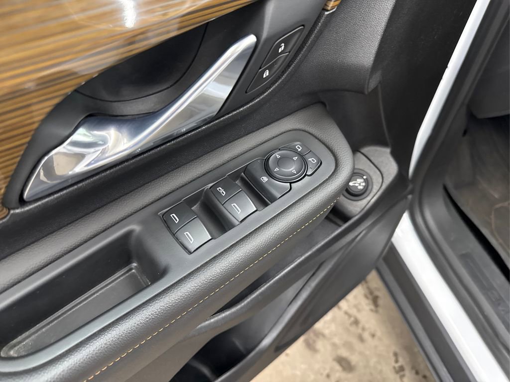 Used 2021 GMC Terrain SLE w/ Driver Convenience Package image 35