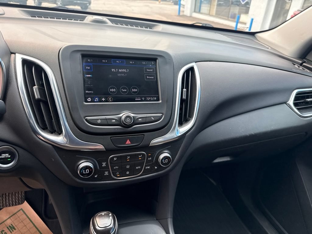 Used 2021 Chevrolet Equinox LT AWD/4WD image 29