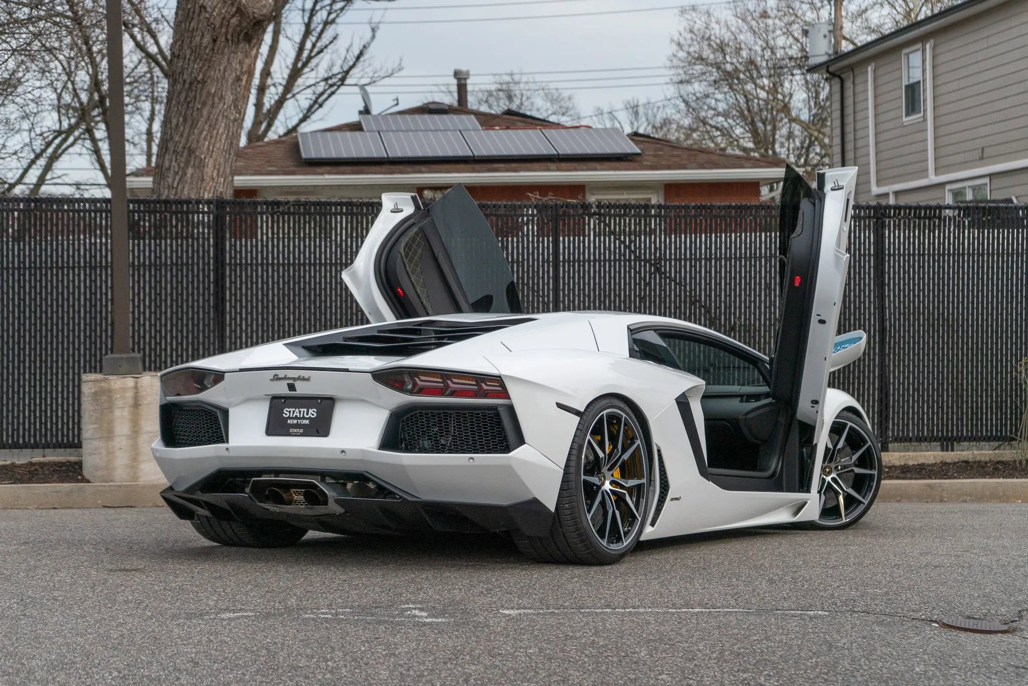 Used 2017 Lamborghini Aventador LP 700-4 image 30