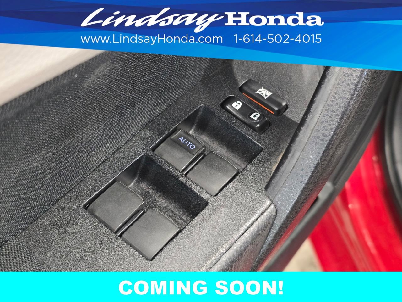 Used 2015 Toyota Corolla LE image 25