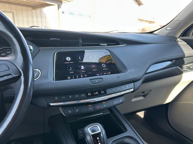Used 2019 Cadillac XT4 Premium Luxury image 36