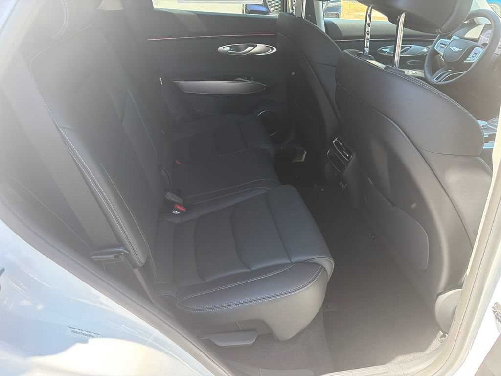 New 2027 Genesis GV70 2.5T Select AWD/4WD image 17