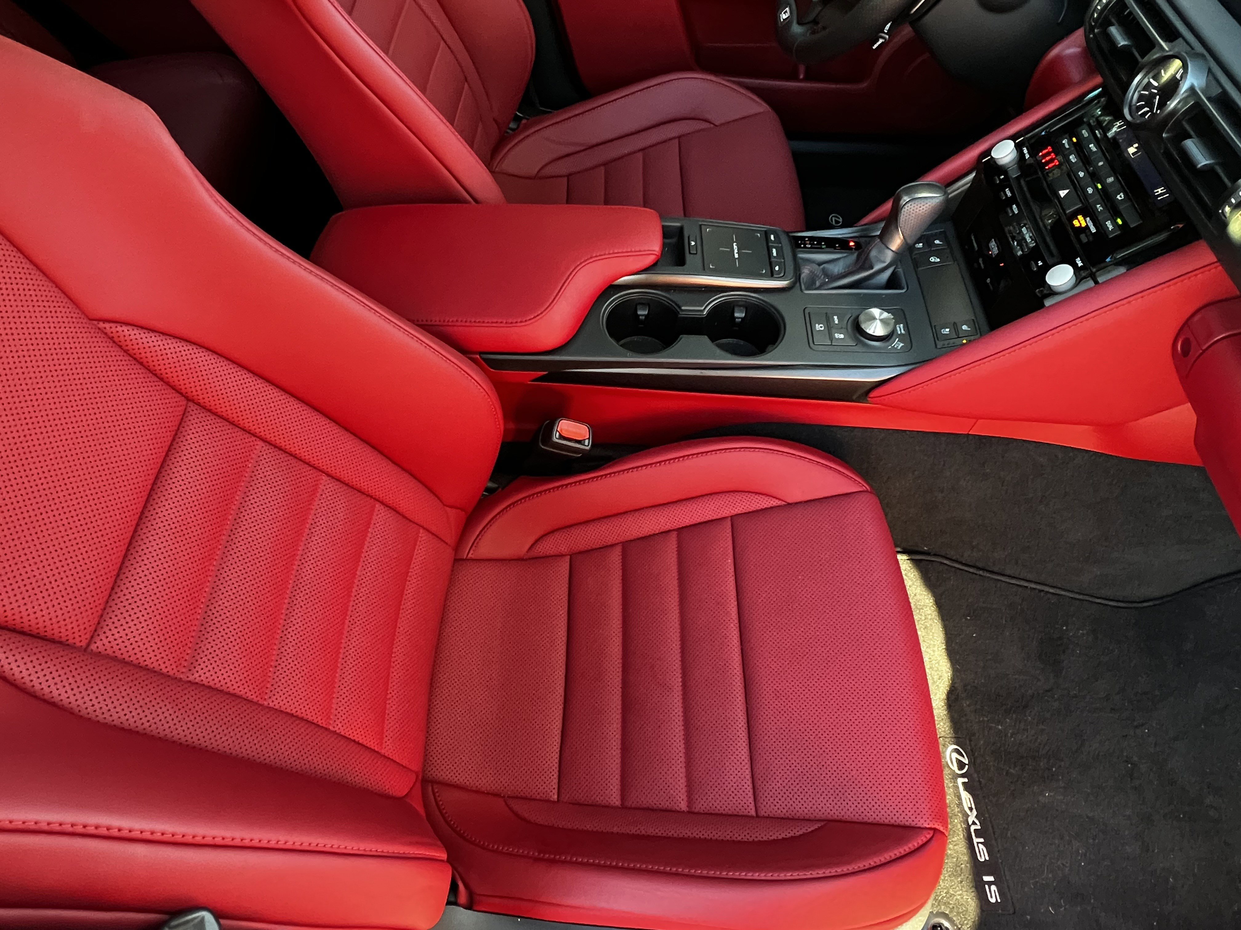 Certified 2025 Lexus IS 350 F Sport image 44