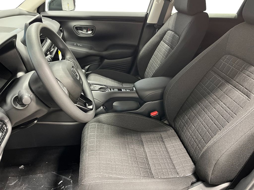 New 2027 Honda HR-V LX image 12