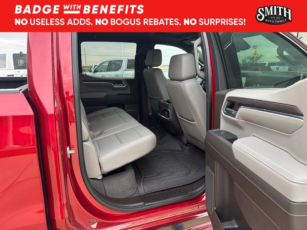 Used 2023 GMC Sierra 1500 SLT AWD/4WD image 13