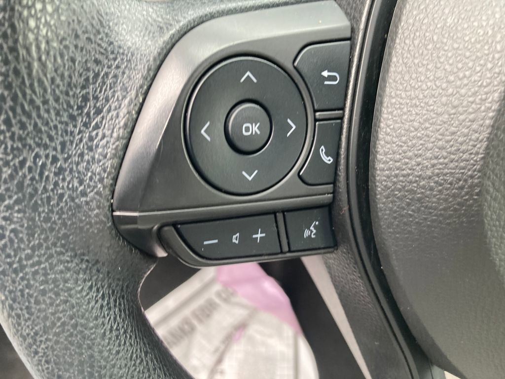 Used 2023 Toyota Corolla Cross L image 49