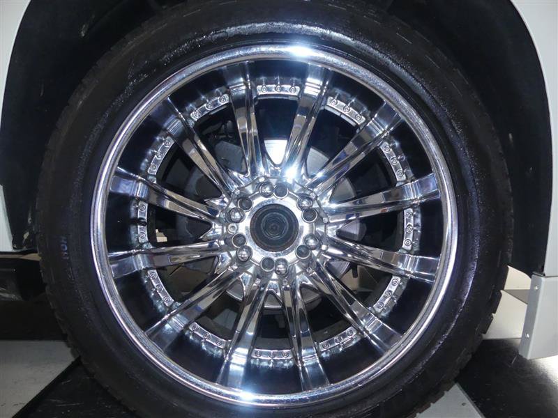 Used 2015 Cadillac Escalade Platinum AWD/4WD image 40
