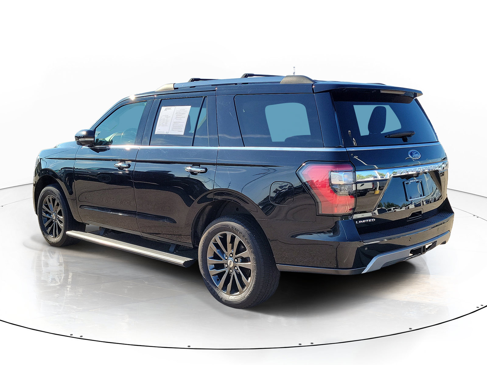 Used 2019 Ford Expedition Limited w/ Equipment Group 301A AWD/4WD image 4