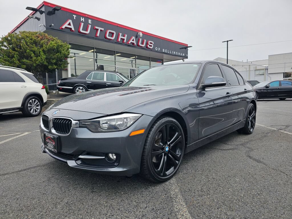 Used 2015 BMW 320i xDrive Sedan AWD/4WD image 1