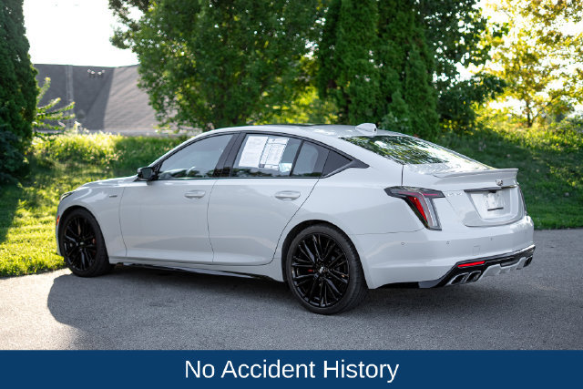 Used 2023 Cadillac CT5 V w/ Platinum Package RWD image 7