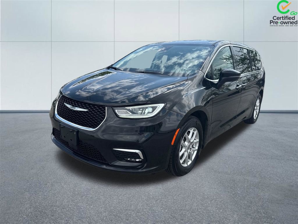 Certified 2023 Chrysler Pacifica Touring-L FWD image 2