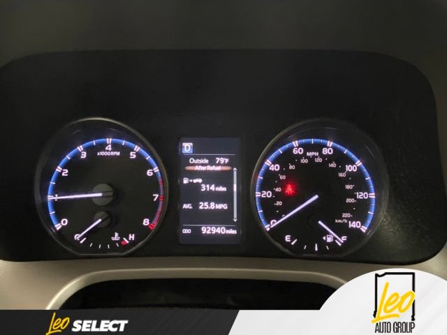 Used 2017 Toyota RAV4 LE w/ Carpet Mat Package AWD/4WD image 20