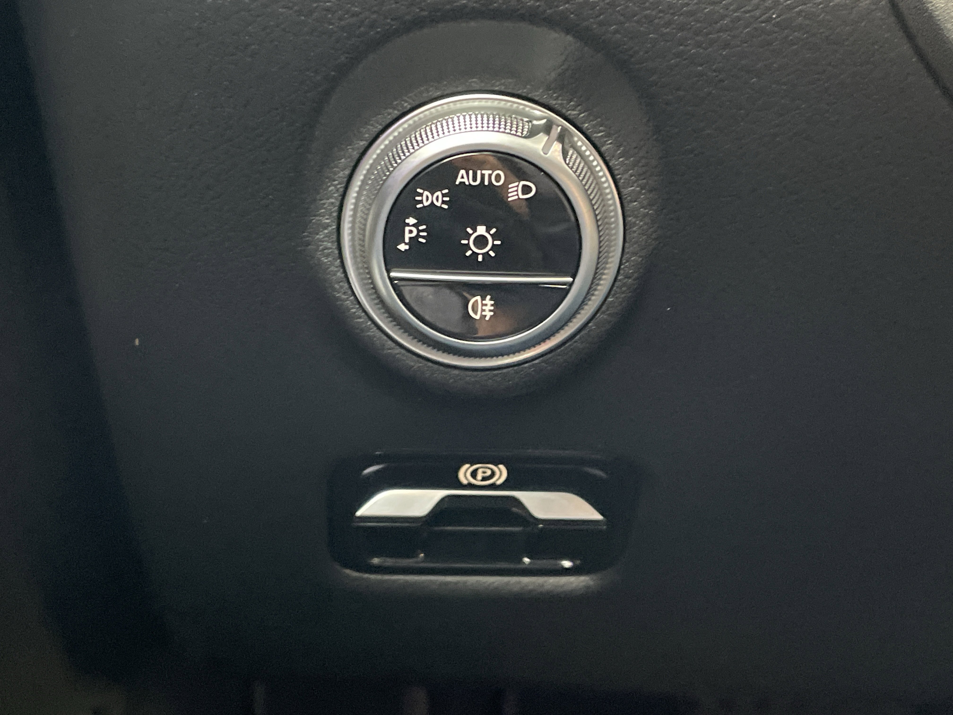 Certified 2024 Mercedes-Benz C 300 Sedan image 26