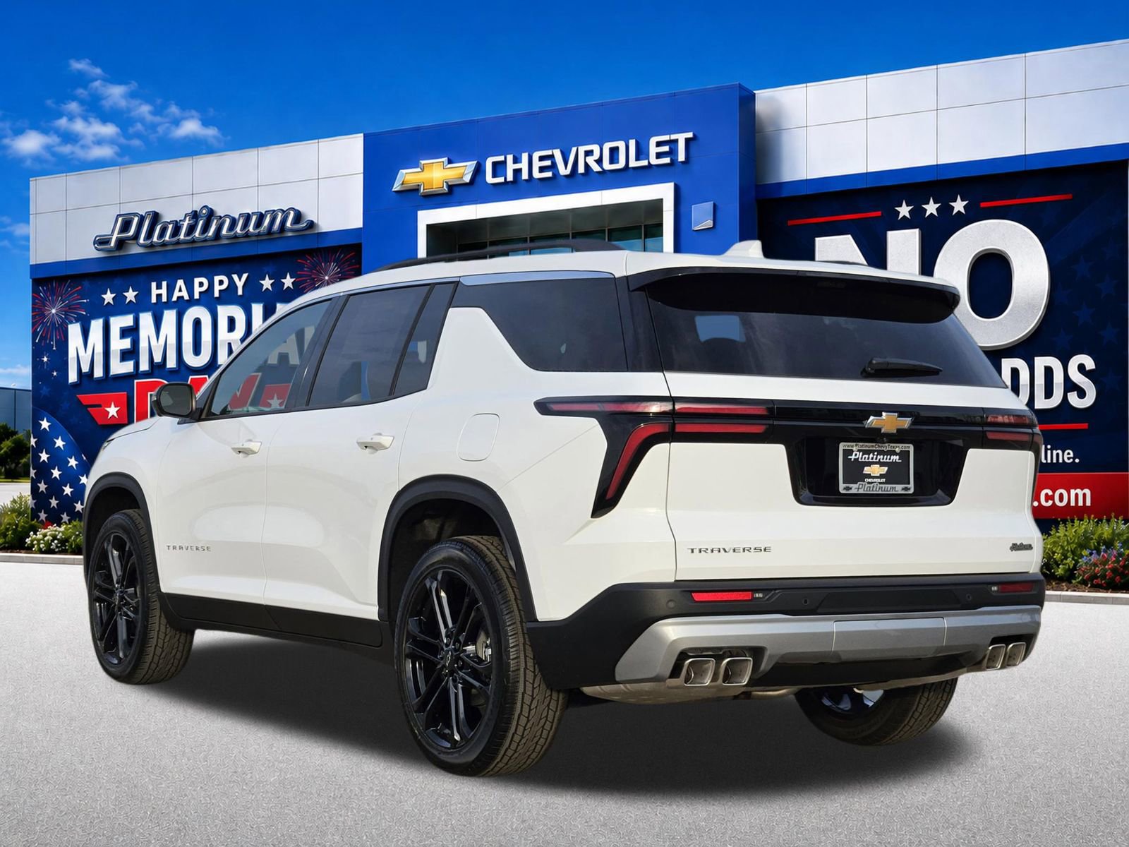 New 2026 Chevrolet Traverse LT w/ Driver Confidence Package FWD image 4