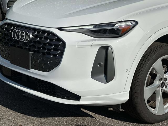 Certified 2025 Audi Q5 Premium AWD/4WD image 8