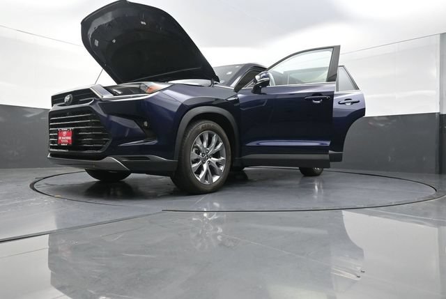 Used 2024 Toyota Grand Highlander AWD Hybrid image 41