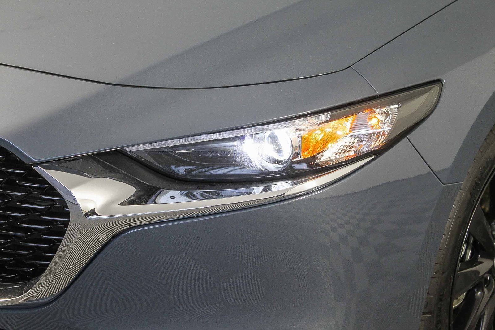 Used 2025 MAZDA MAZDA3 s image 4