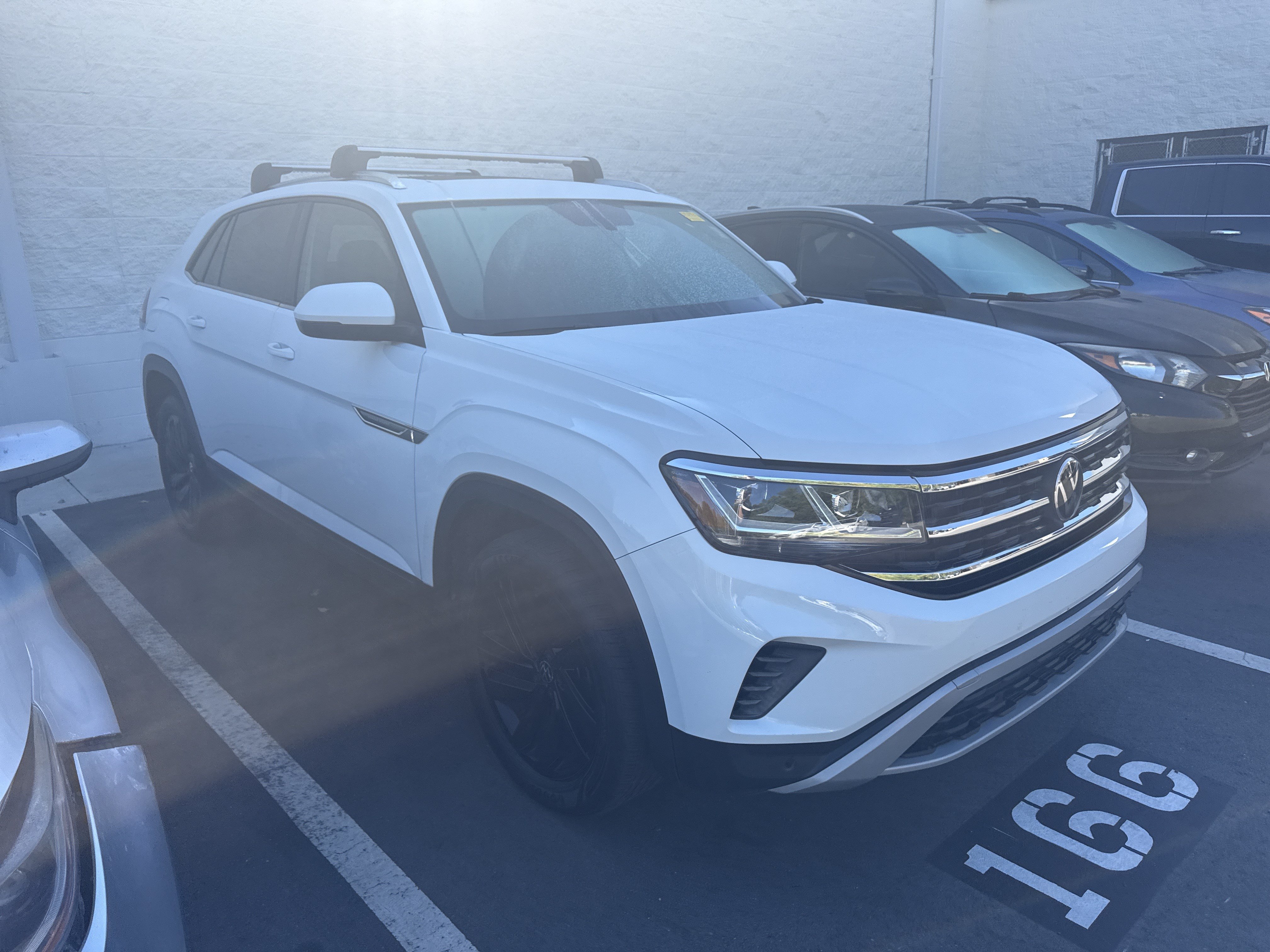 Used 2023 Volkswagen Atlas Cross Sport SE w/ Panoramic Sunroof Package AWD/4WD image 40