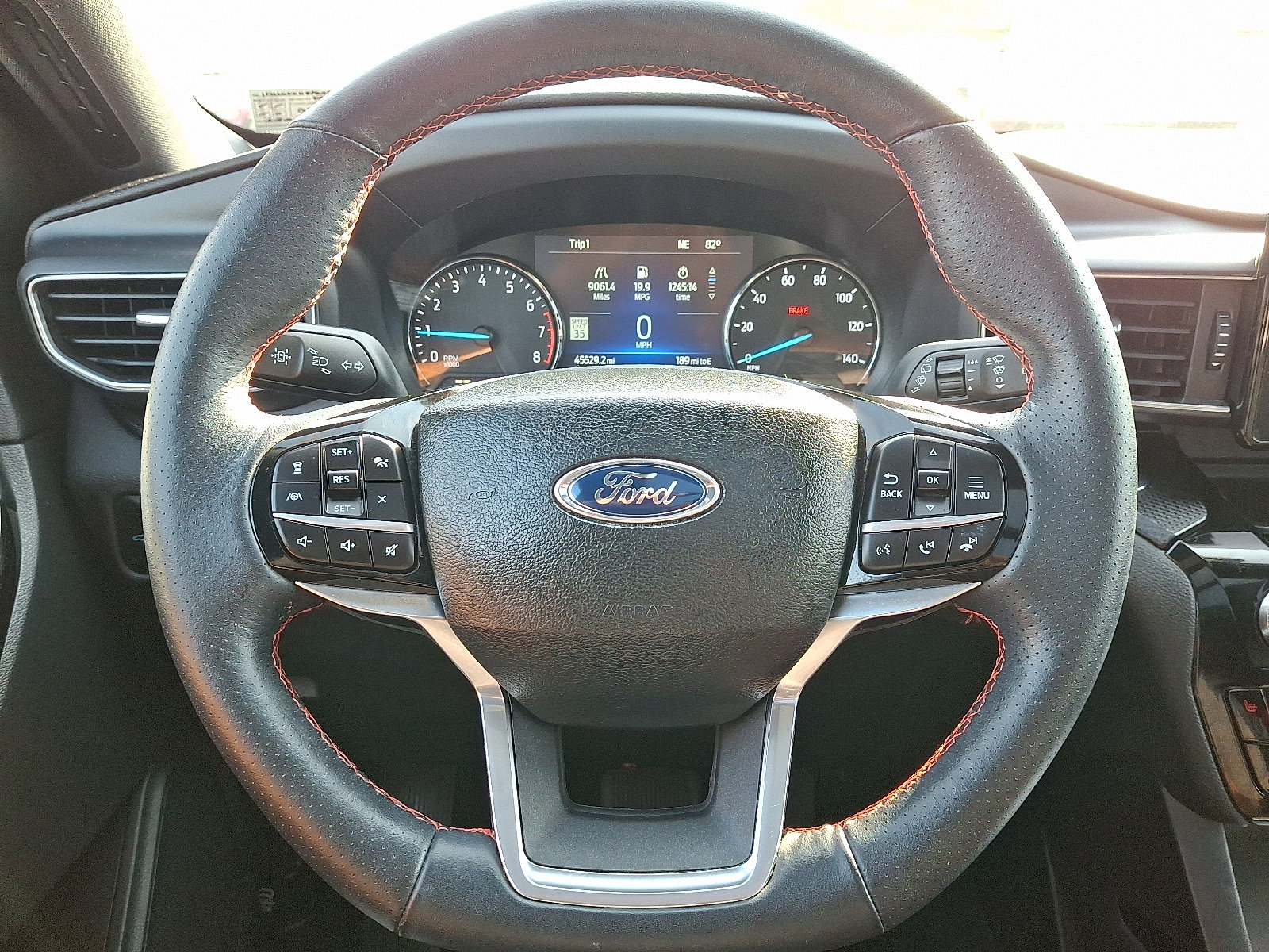Used 2023 Ford Explorer ST-Line w/ Class IV Trailer Tow Package AWD/4WD image 20
