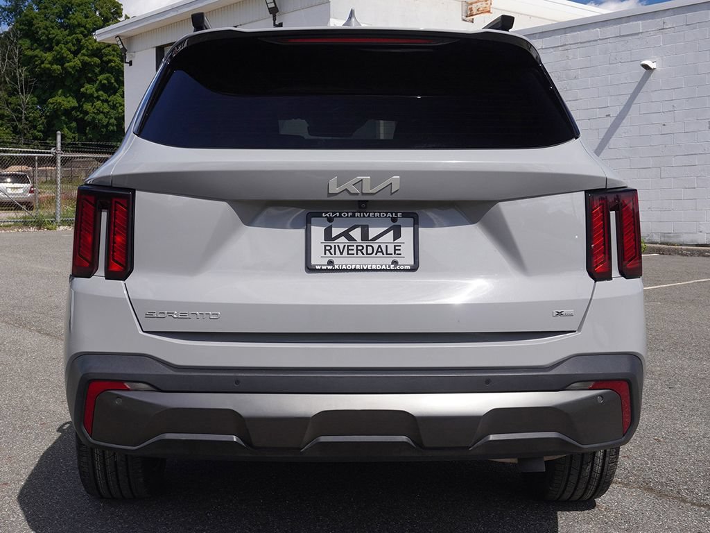 Used 2024 Kia Sorento X-Line EX AWD/4WD image 14