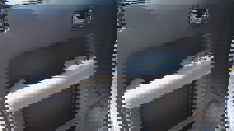 Used 2008 Honda Element LX image 10