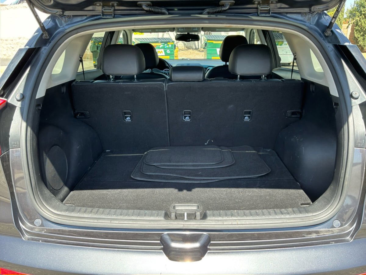 Used 2019 Kia Niro S Touring FWD image 19