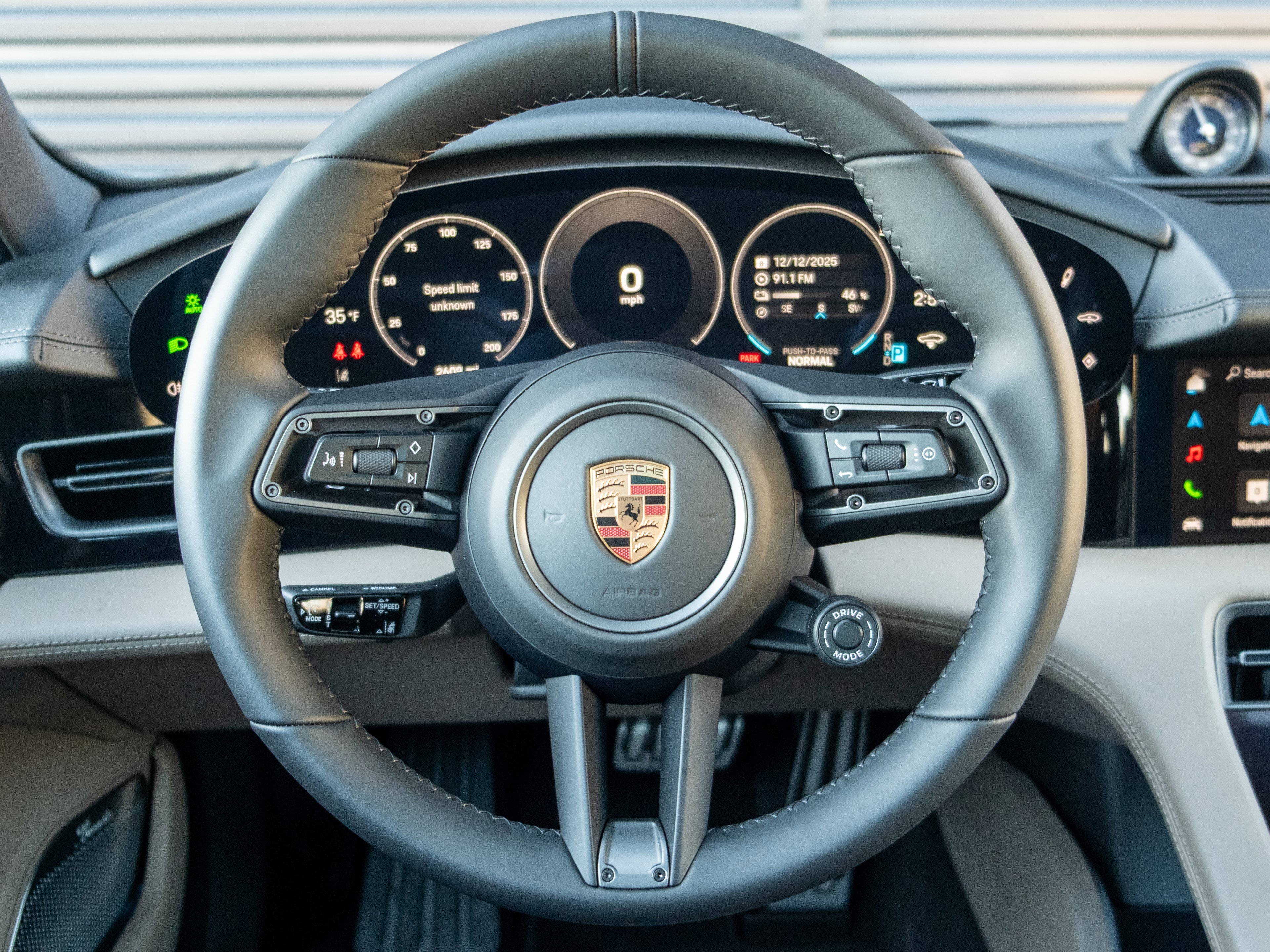 Used 2025 Porsche Taycan 4S image 6