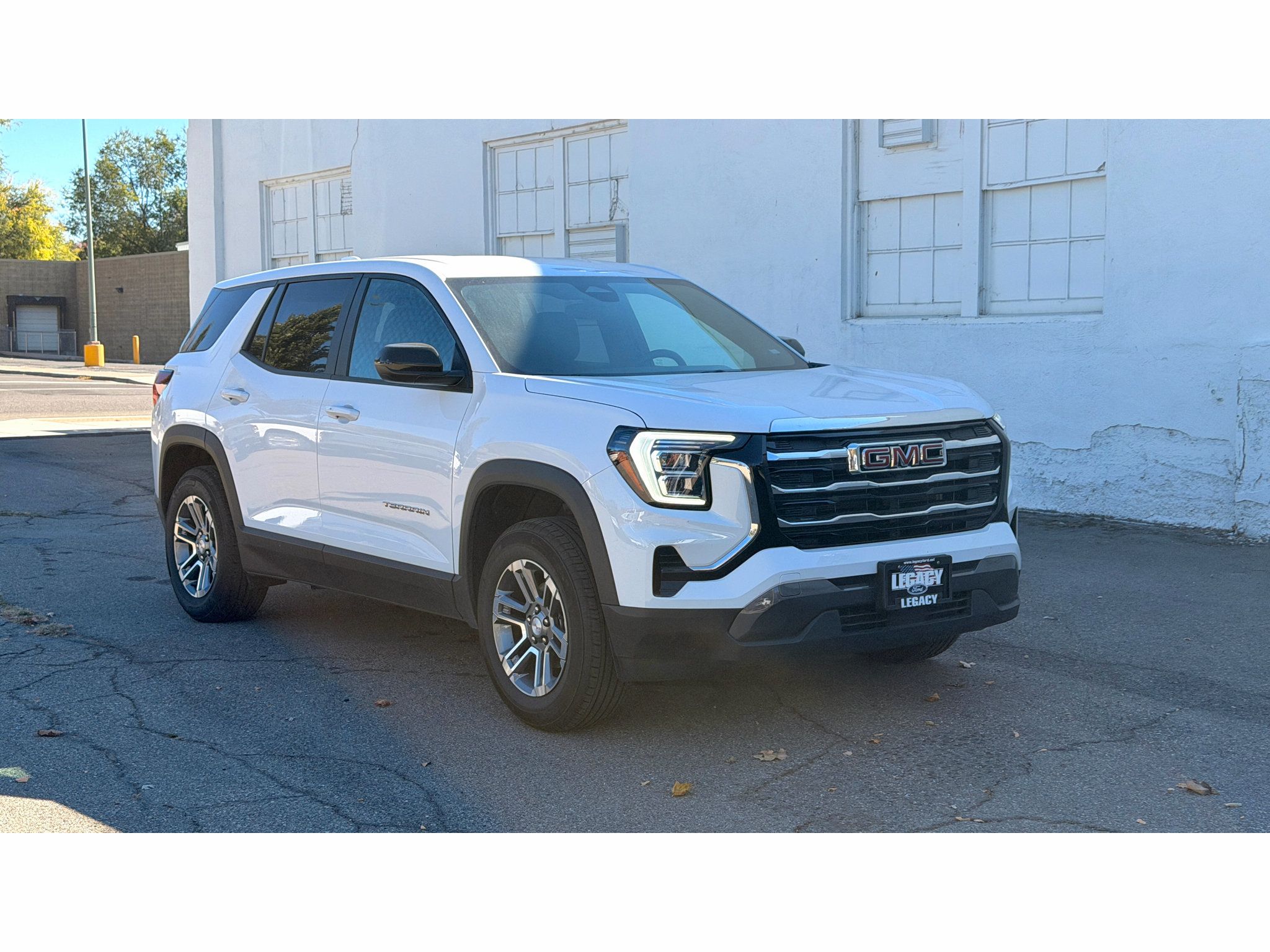 Used 2026 GMC Terrain Elevation