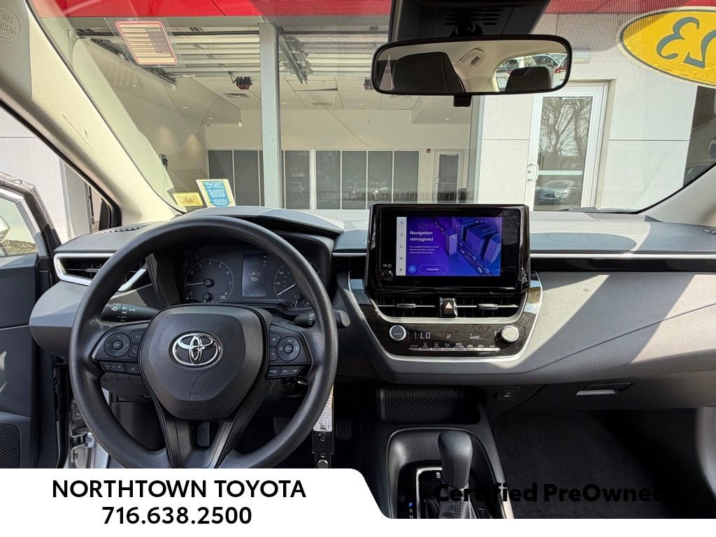Used 2023 Toyota Corolla LE image 6