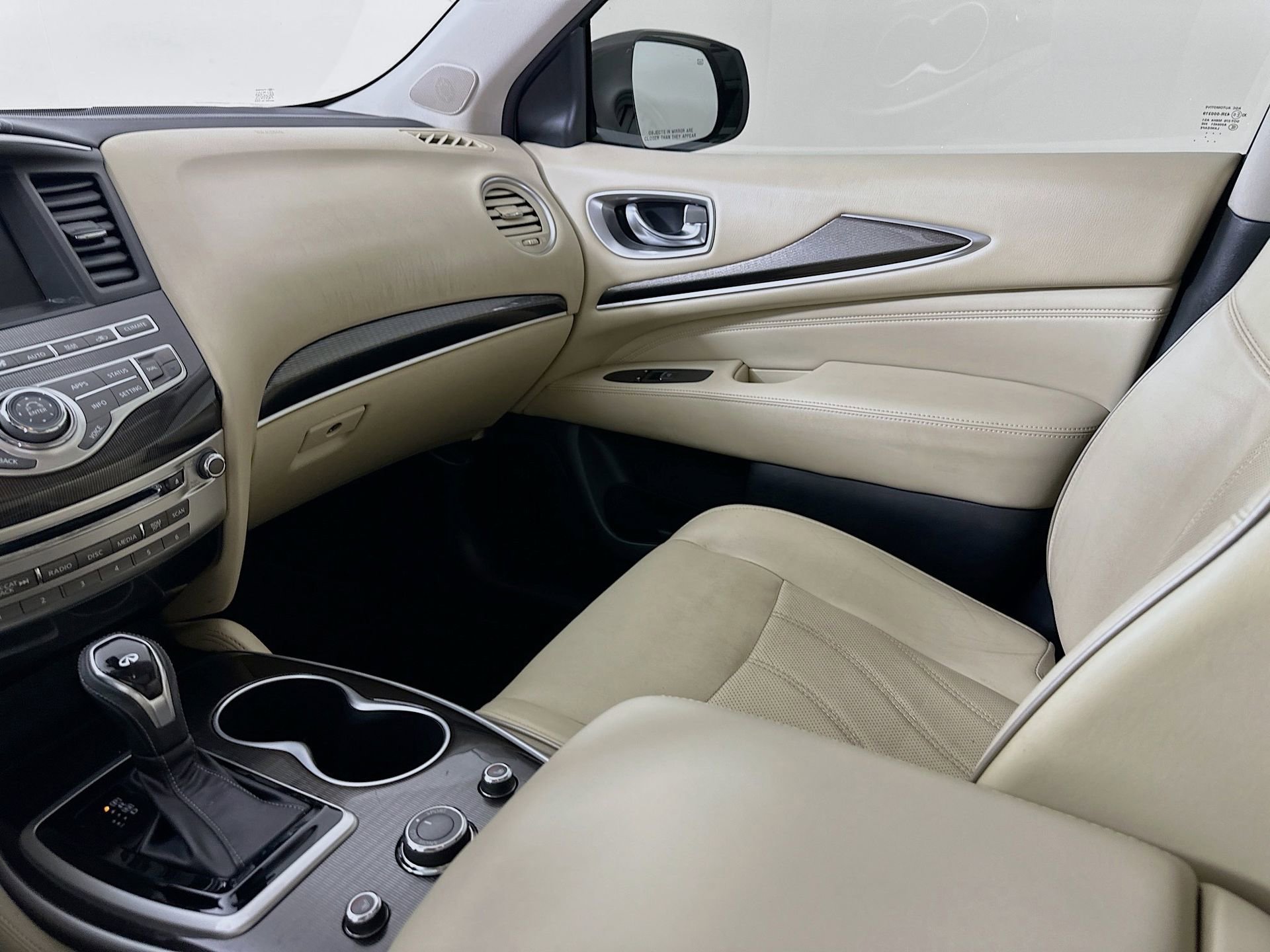 Used 2017 INFINITI QX60 FWD w/ Premium Plus Package image 25