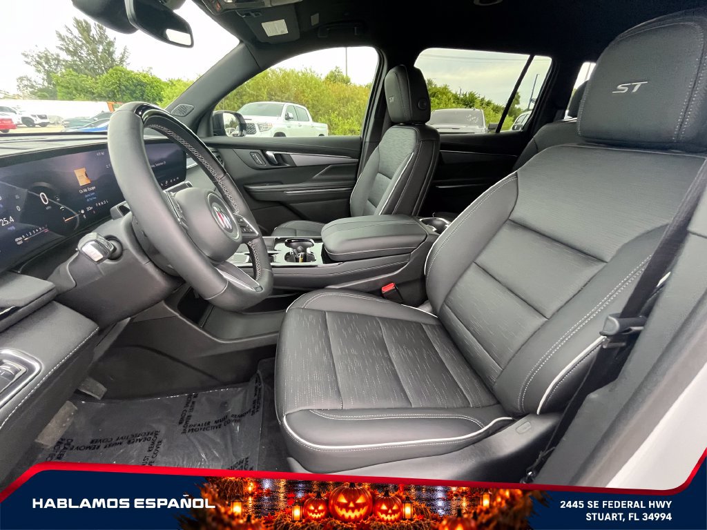 Certified 2025 Buick Enclave Sport Touring w/ Super Cruise Package FWD image 10