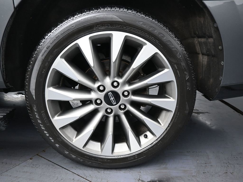 Used 2021 Lincoln Navigator L Reserve image 38