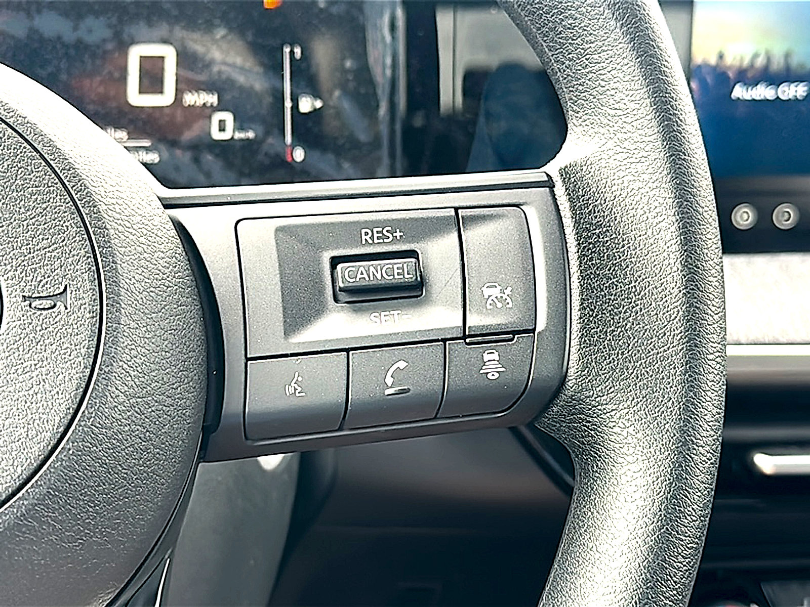 New 2026 Nissan Kicks SV w/ Cold Weather Package FWD image 18