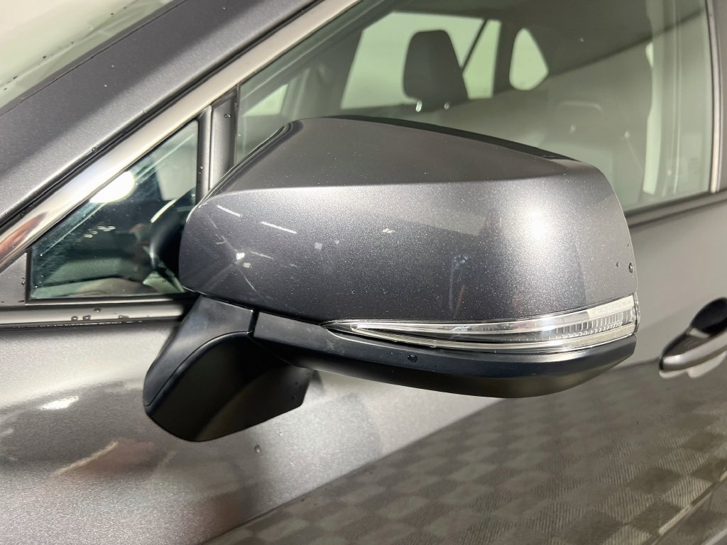Used 2025 Toyota RAV4 XLE Premium FWD image 10