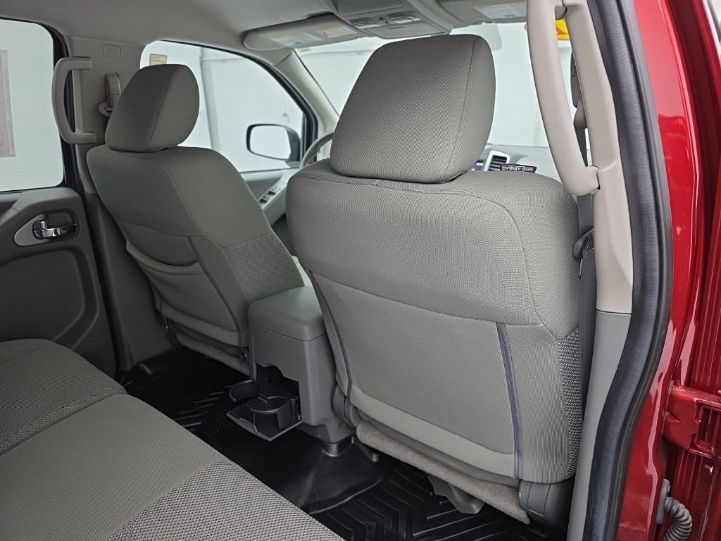 Used 2021 Nissan Frontier SV image 38