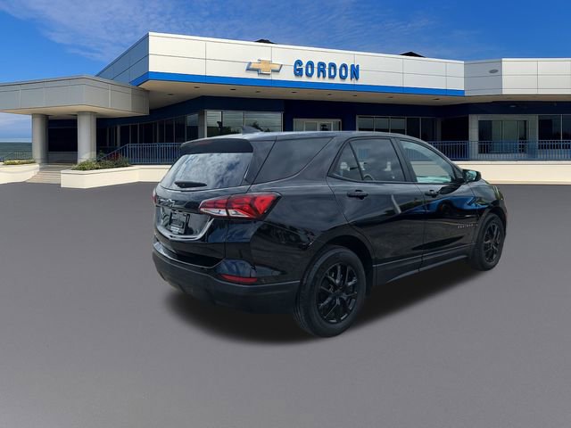 Used 2024 Chevrolet Equinox LS w/ LS Convenience Package FWD image 6