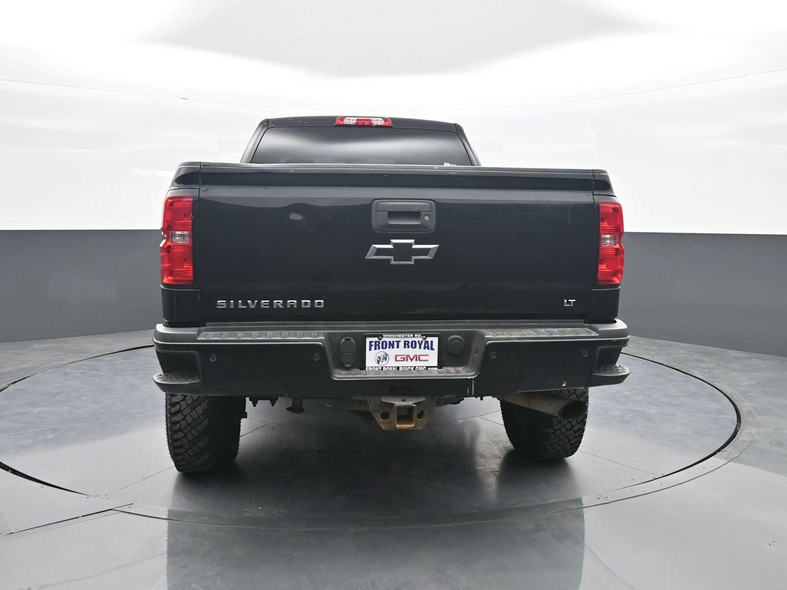 Used 2016 Chevrolet Silverado 2500 LT w/ Midnight Edition AWD/4WD image 6