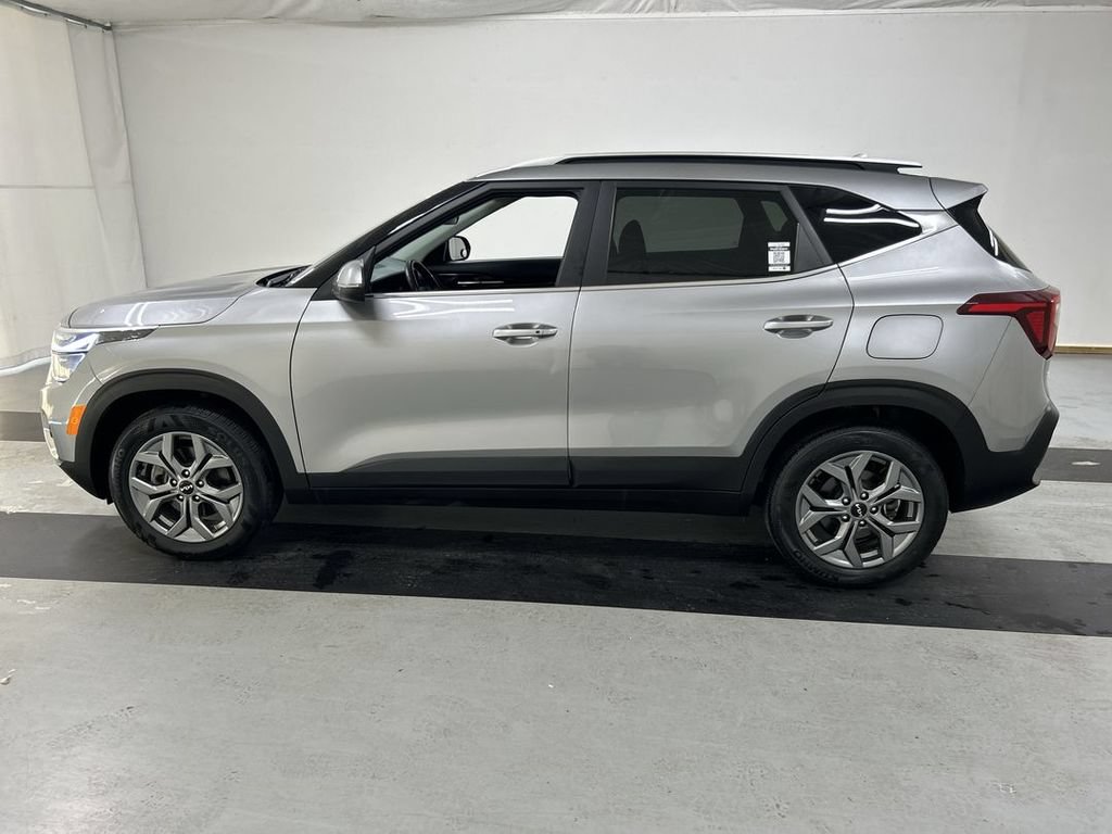 Certified 2024 Kia Seltos S AWD/4WD image 6
