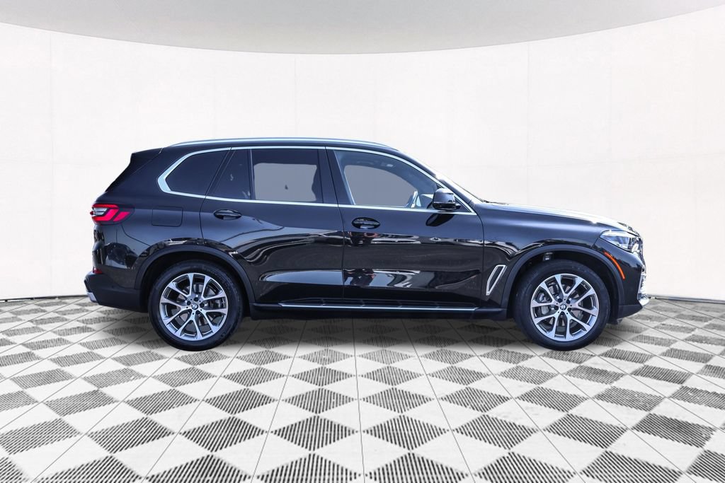 Used 2022 BMW X5 xDrive40i AWD/4WD image 13