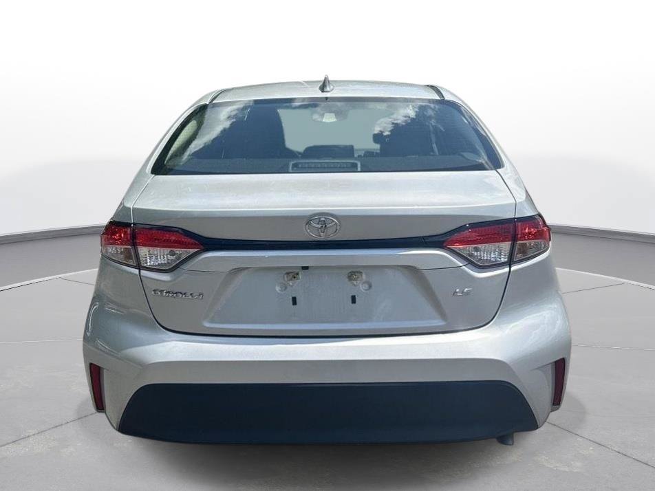 Used 2024 Toyota Corolla LE FWD image 7