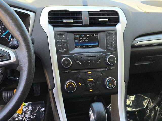 Used 2014 Ford Fusion S FWD image 26