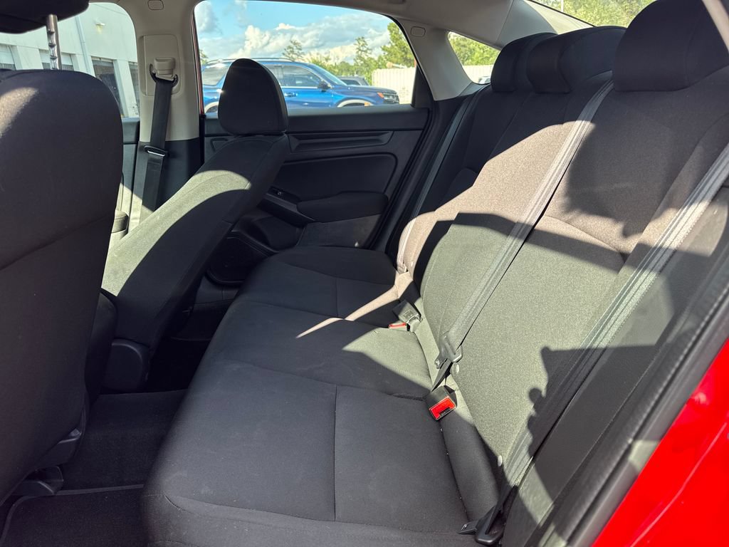 Used 2023 Honda Civic LX image 32