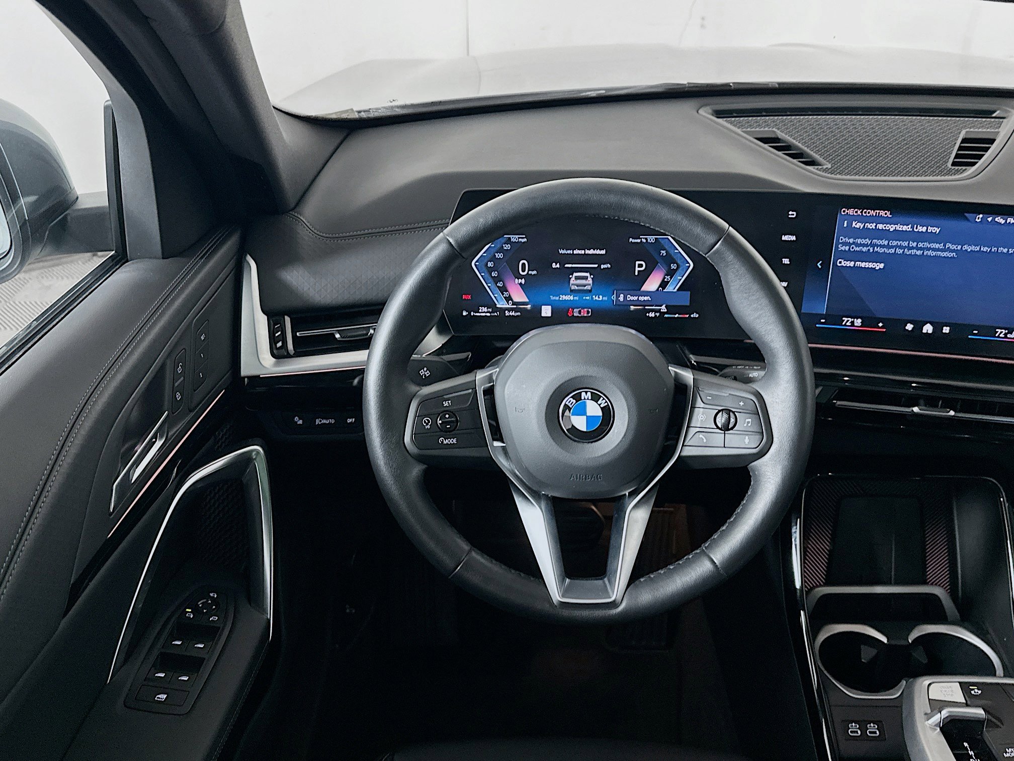 Used 2025 BMW X2 xDrive28i w/ Convenience Package AWD/4WD image 18