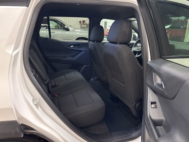 Used 2025 Chevrolet Equinox LT w/ Safety and Technology Package image 14