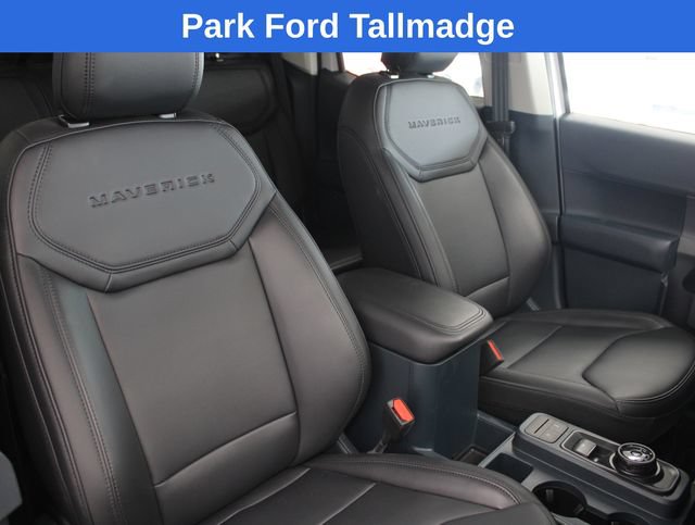 Used 2025 Ford Maverick Lariat w/ Black Appearance Package AWD/4WD image 22